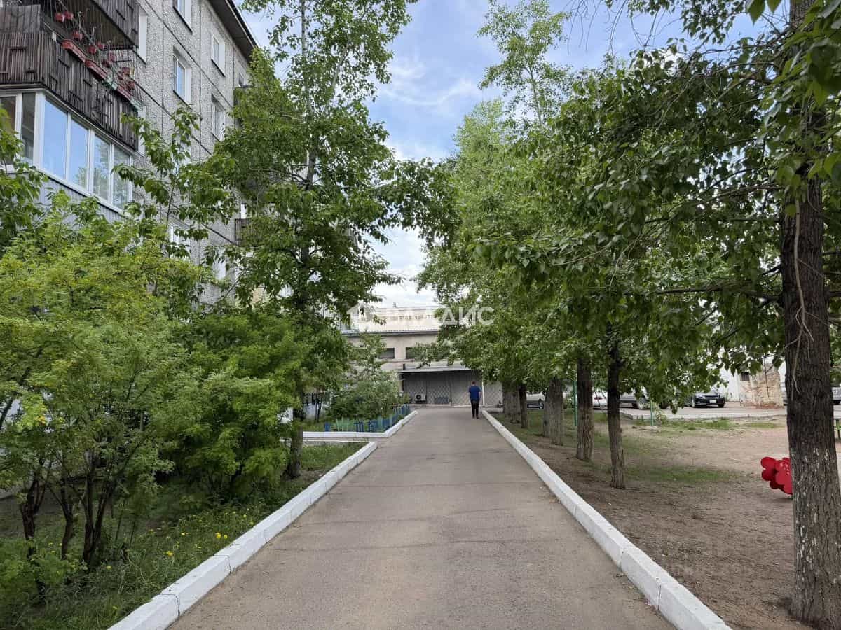 Россия, Республика Бурятия, Улан-Удэ, улица Борсоева, 19, фото 20