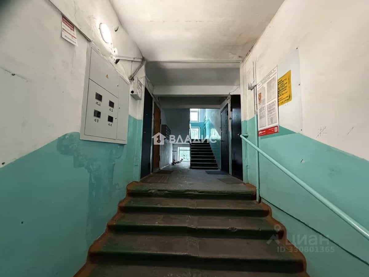 Россия, Республика Бурятия, Улан-Удэ, улица Борсоева, 19, фото 22