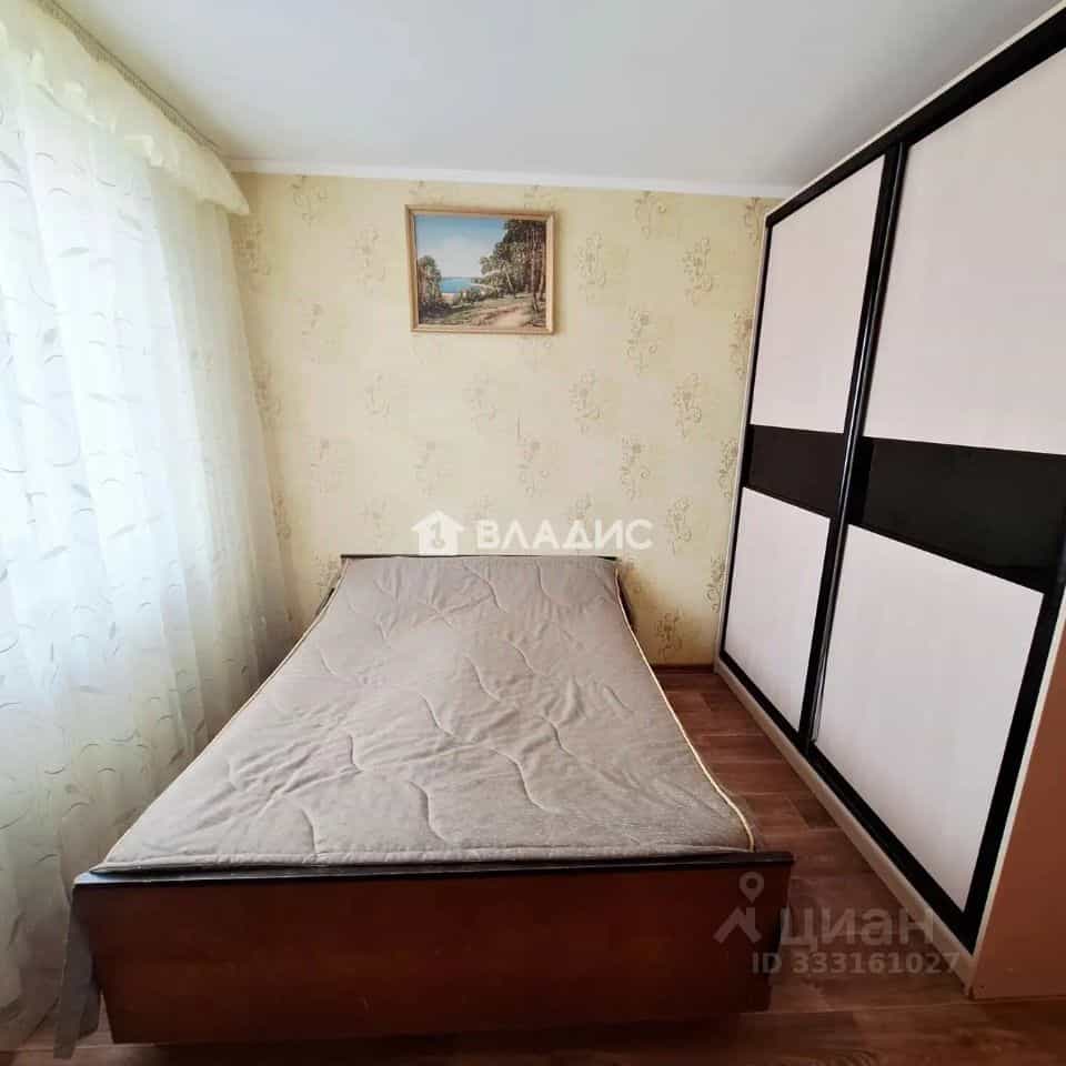 Россия, Республика Татарстан (Татарстан), Нижнекамск, улица Баки Урманче, 9, фото 9