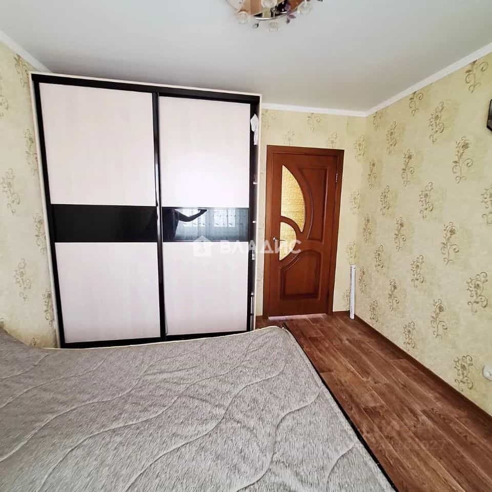 Россия, Республика Татарстан (Татарстан), Нижнекамск, улица Баки Урманче, 9, фото 11
