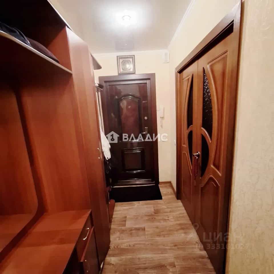 Россия, Республика Татарстан (Татарстан), Нижнекамск, улица Баки Урманче, 9, фото 18