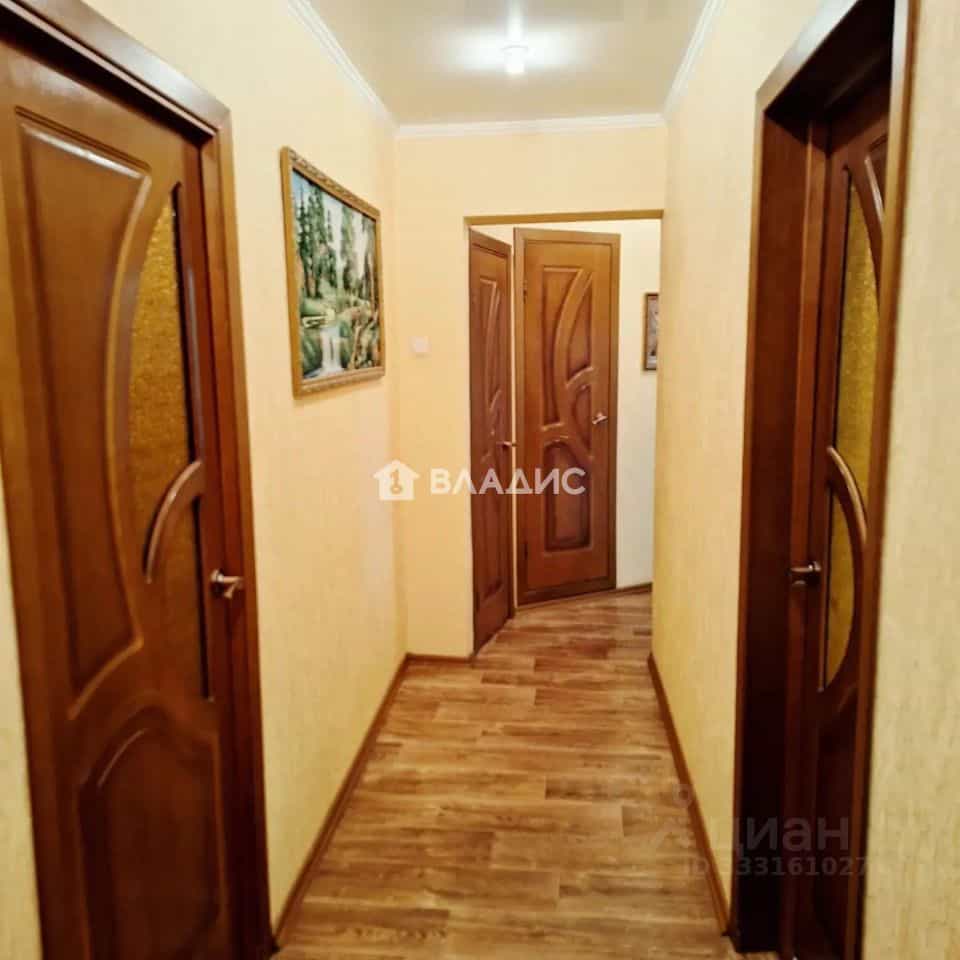 Россия, Республика Татарстан (Татарстан), Нижнекамск, улица Баки Урманче, 9, фото 19