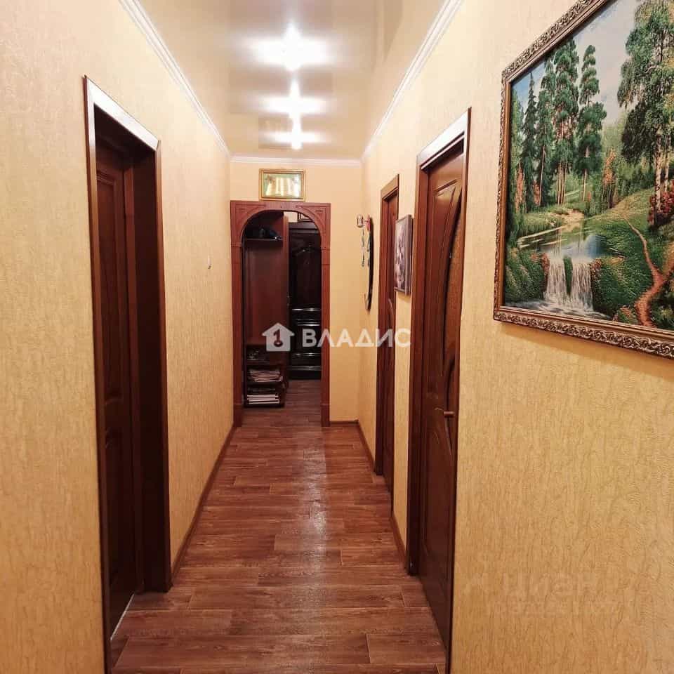 Россия, Республика Татарстан (Татарстан), Нижнекамск, улица Баки Урманче, 9, фото 23