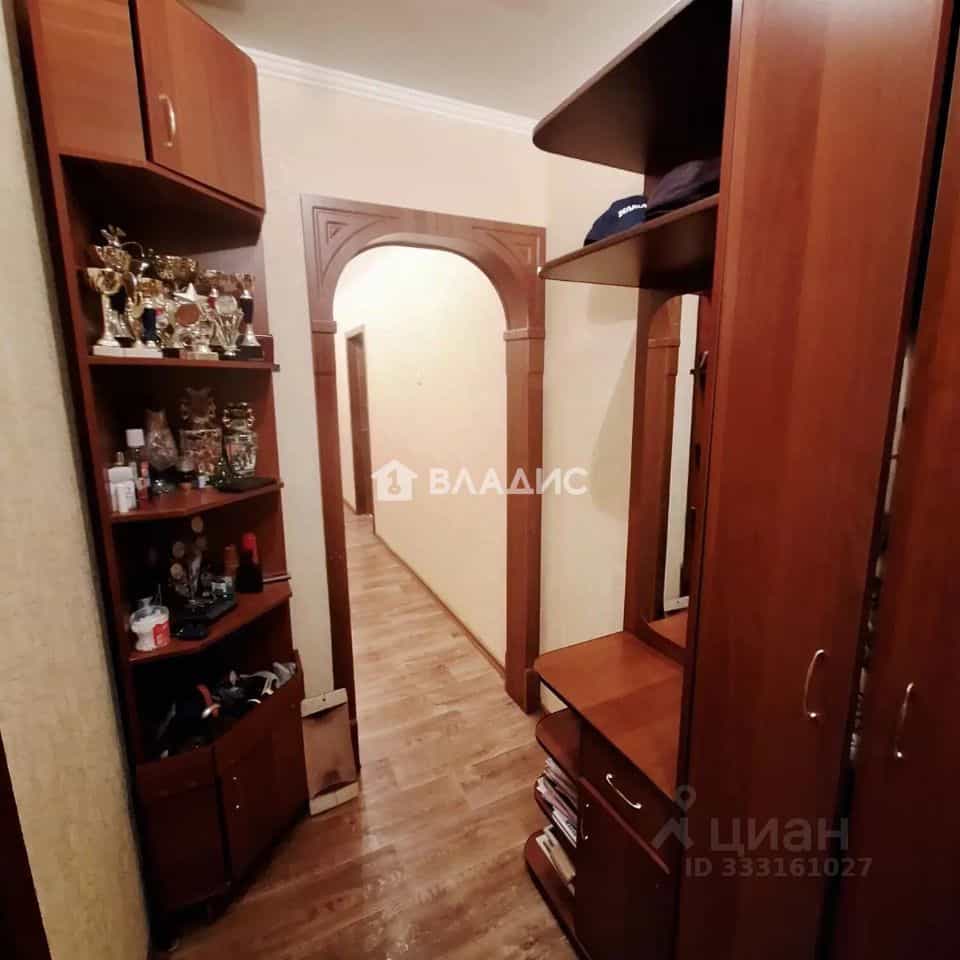Россия, Республика Татарстан (Татарстан), Нижнекамск, улица Баки Урманче, 9, фото 24