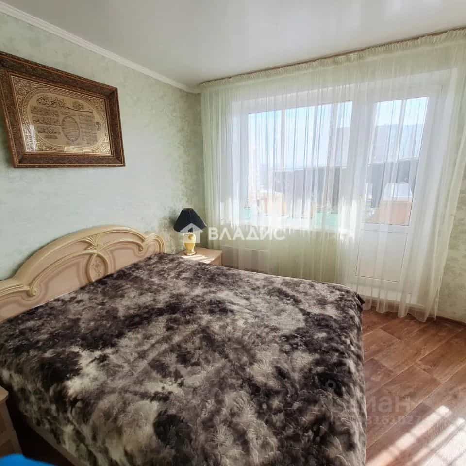 Россия, Республика Татарстан (Татарстан), Нижнекамск, улица Баки Урманче, 9, фото 31