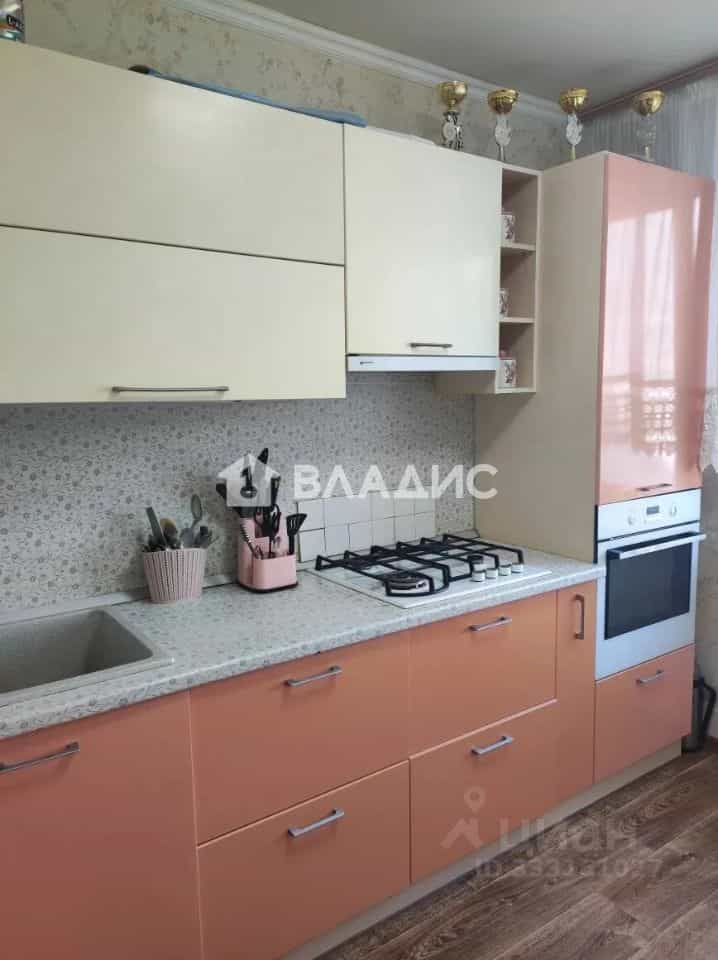 Россия, Республика Татарстан (Татарстан), Нижнекамск, улица Баки Урманче, 9, фото 36