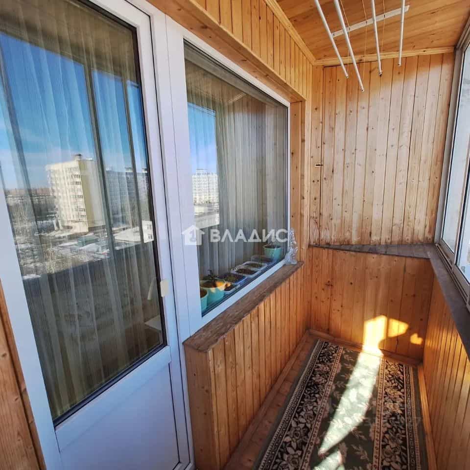 Россия, Республика Татарстан (Татарстан), Нижнекамск, улица Баки Урманче, 9, фото 41