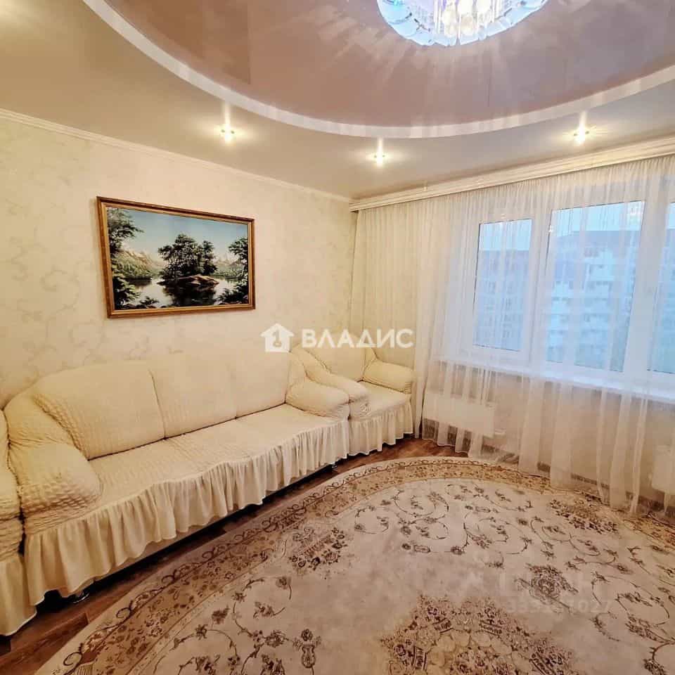 Россия, Республика Татарстан (Татарстан), Нижнекамск, улица Баки Урманче, 9, фото 49
