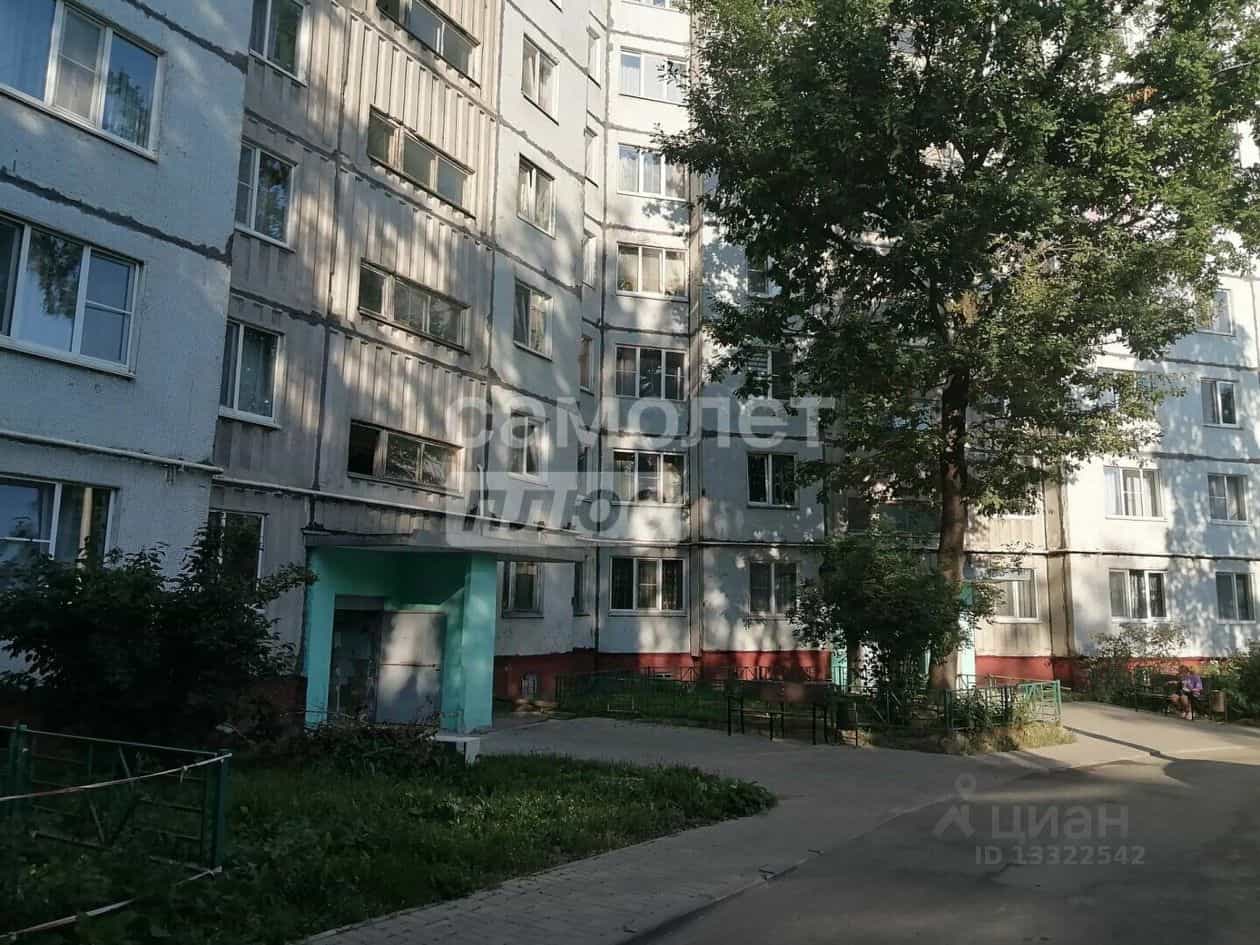 Россия, Смоленск, улица Петра Алексеева, 22/72, фото 2