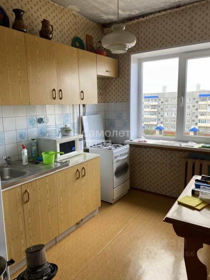 Россия, Архангельская область, Котлас, улица Ермакова, 11