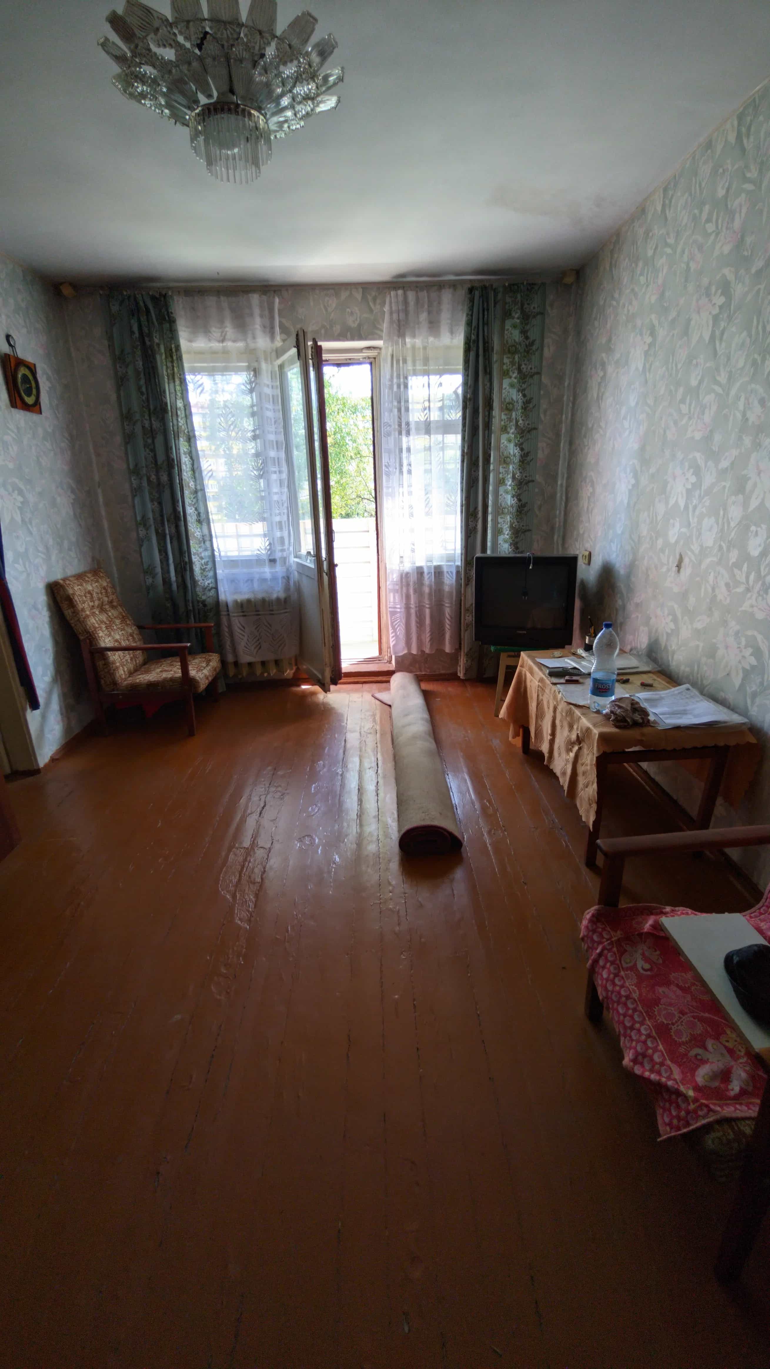 Беларусь, Витебская область, Новополоцк, улица Калинина, 2, фото 5