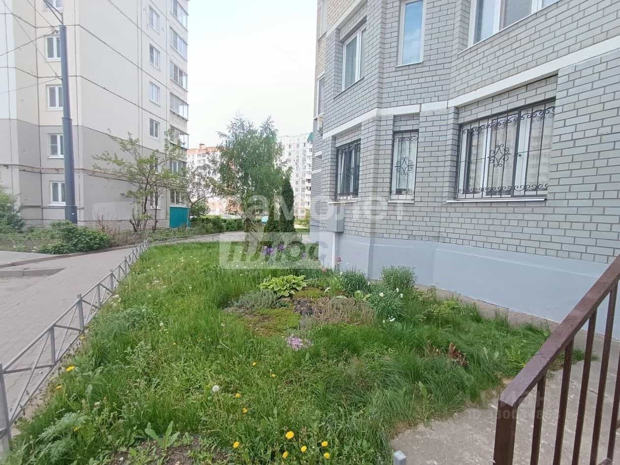 Россия, Липецк, улица Героя России Эдуарда Белана, 10, фото 12