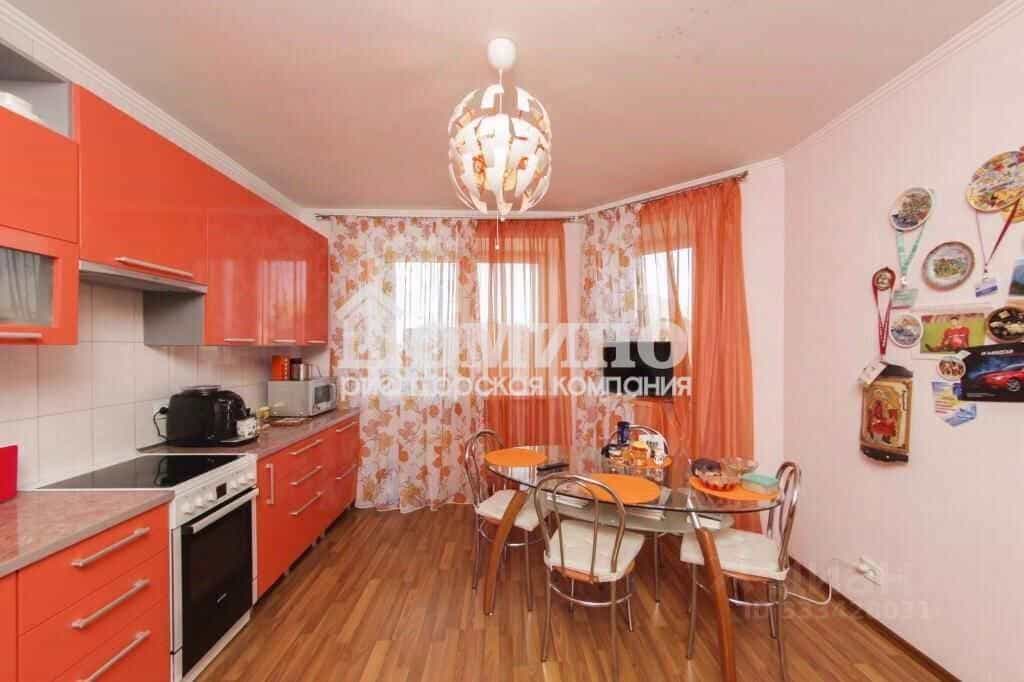Россия, Тюмень, улица Мельникайте, 55, фото 7