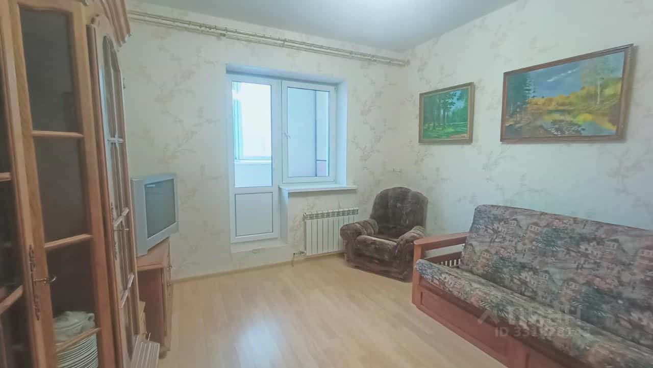 Россия, Ханты-Мансийск, улица Гагарина, 141, фото 11