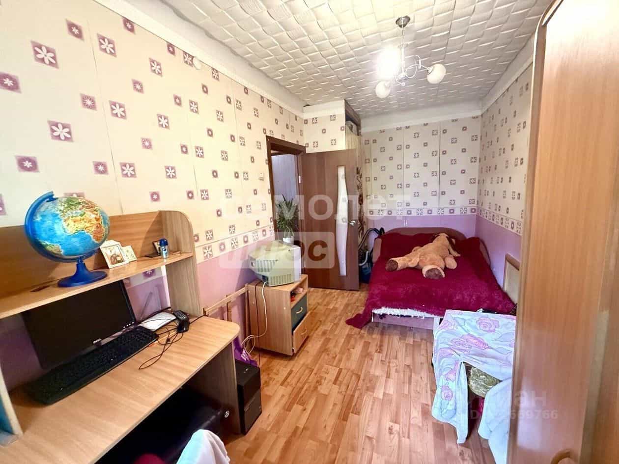Россия, Ярославль, Северный жилой район, 1-й микрорайон, проезд Шавырина, 16, фото 3