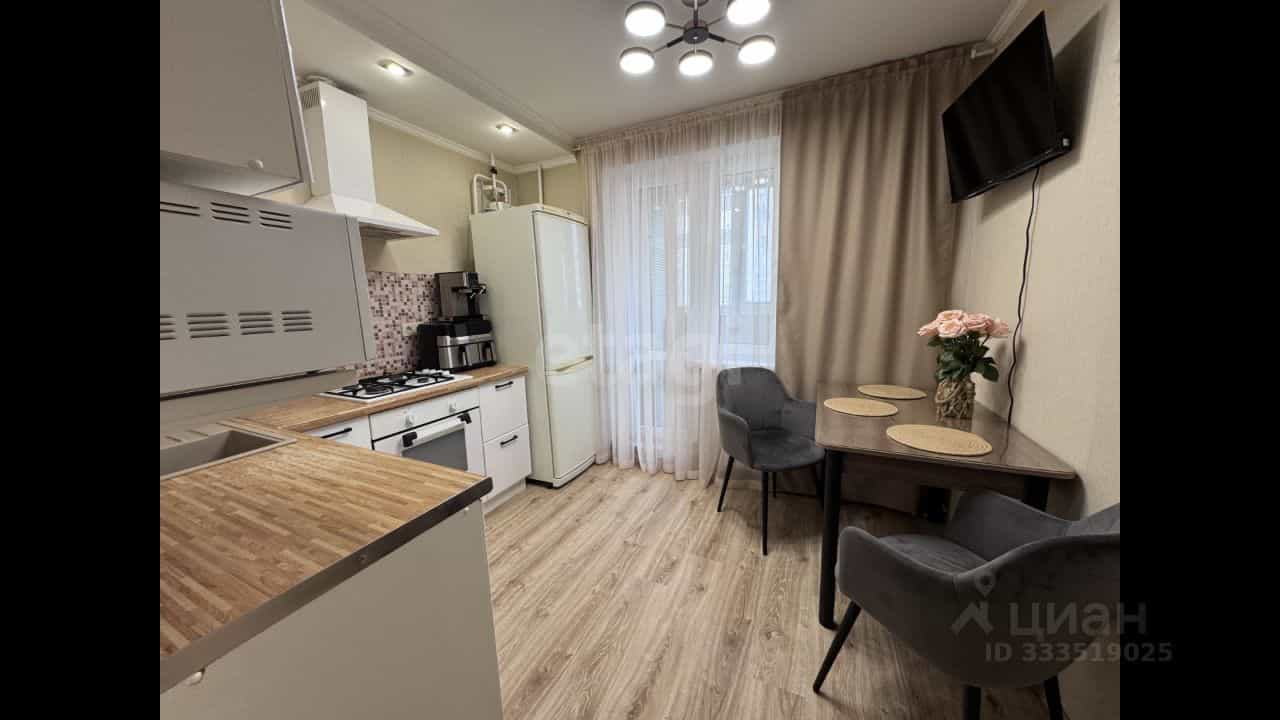 Россия, Республика Татарстан (Татарстан), Казань, улица Ноксинский Спуск, 37