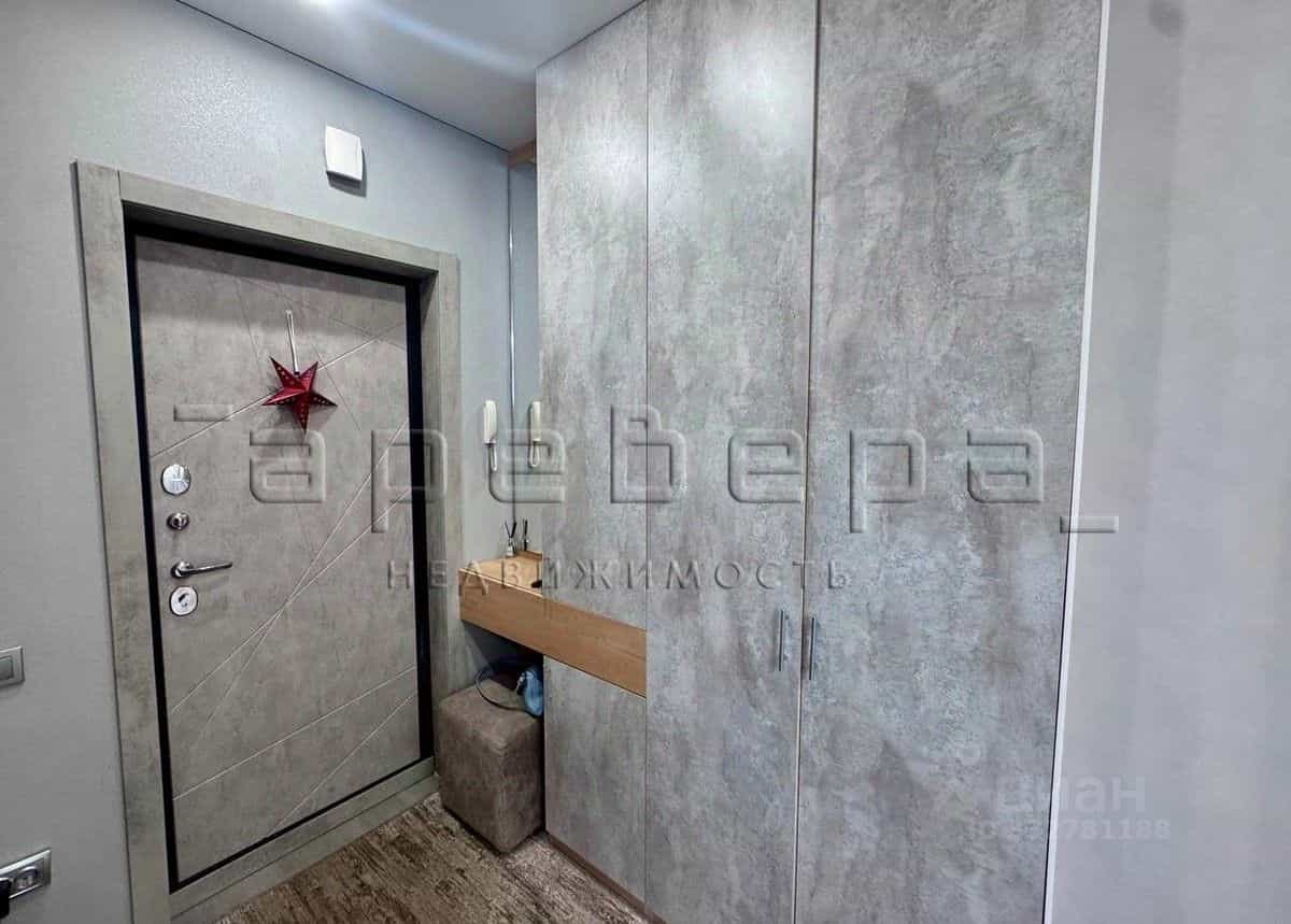 Россия, Красноярск, улица Академика Киренского, 2И, фото 13