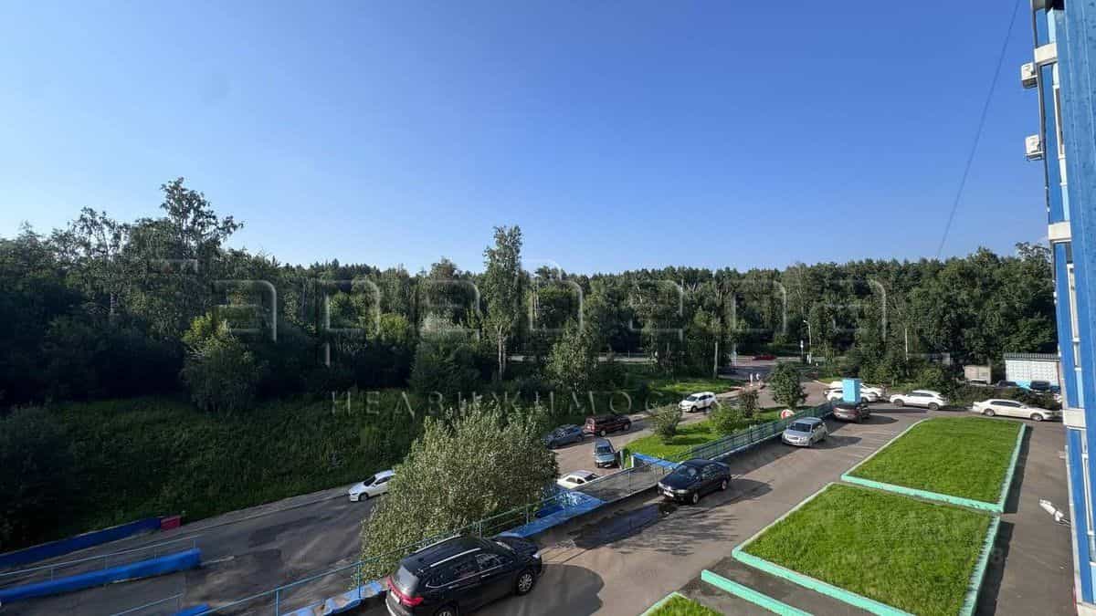 Россия, Красноярск, улица Академика Киренского, 2И, фото 16