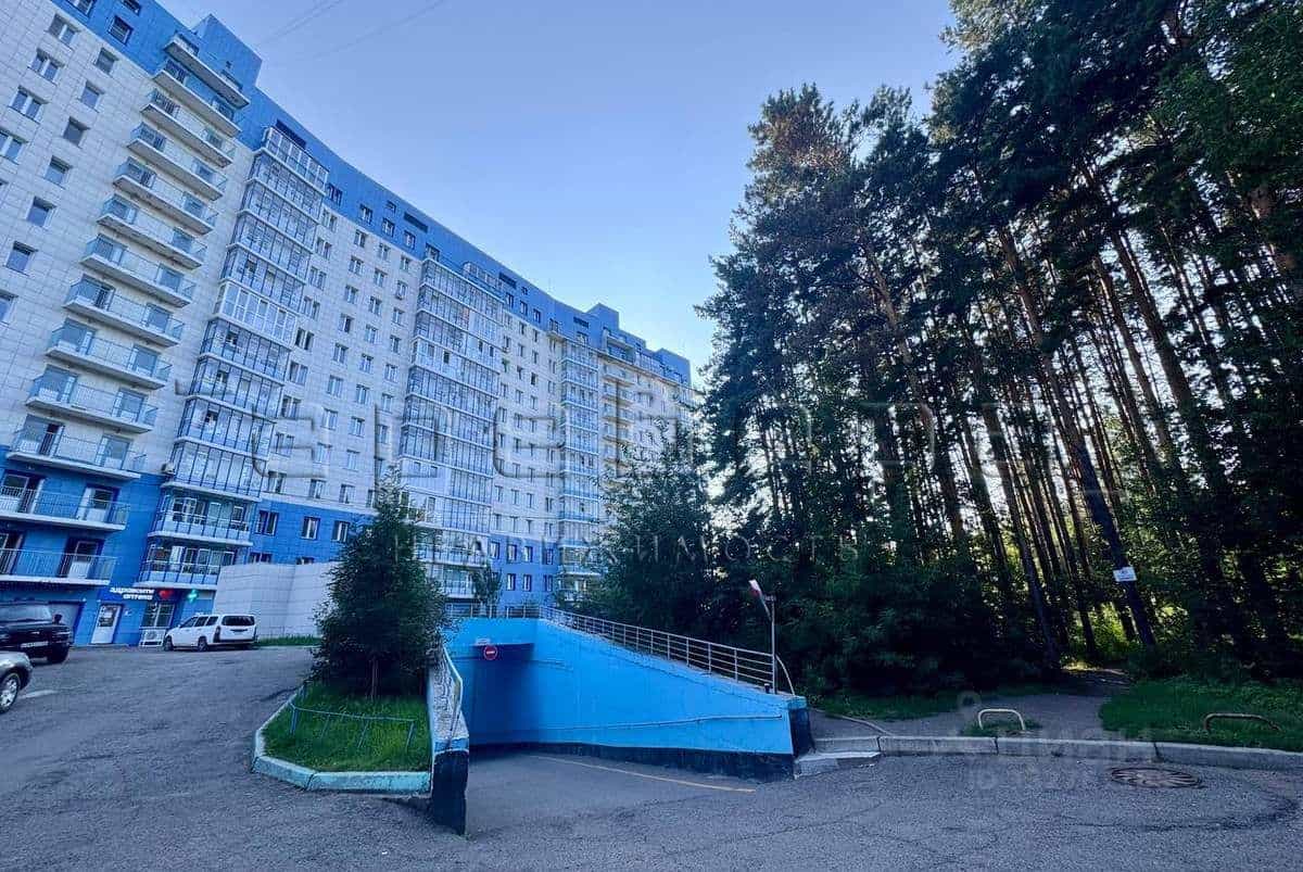 Россия, Красноярск, улица Академика Киренского, 2И, фото 24