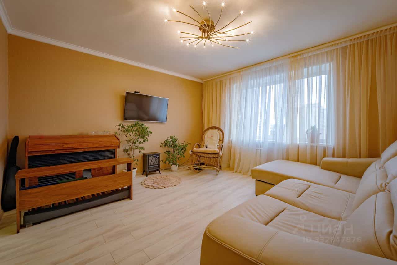 Россия, Омск, улица Звездова, 129/1