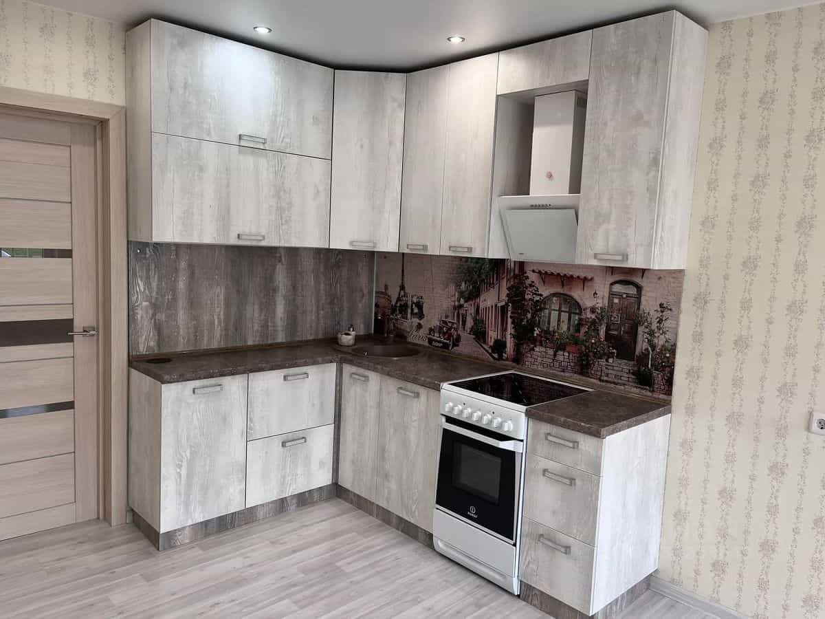 Россия, Киров, улица Ивана Попова, 64