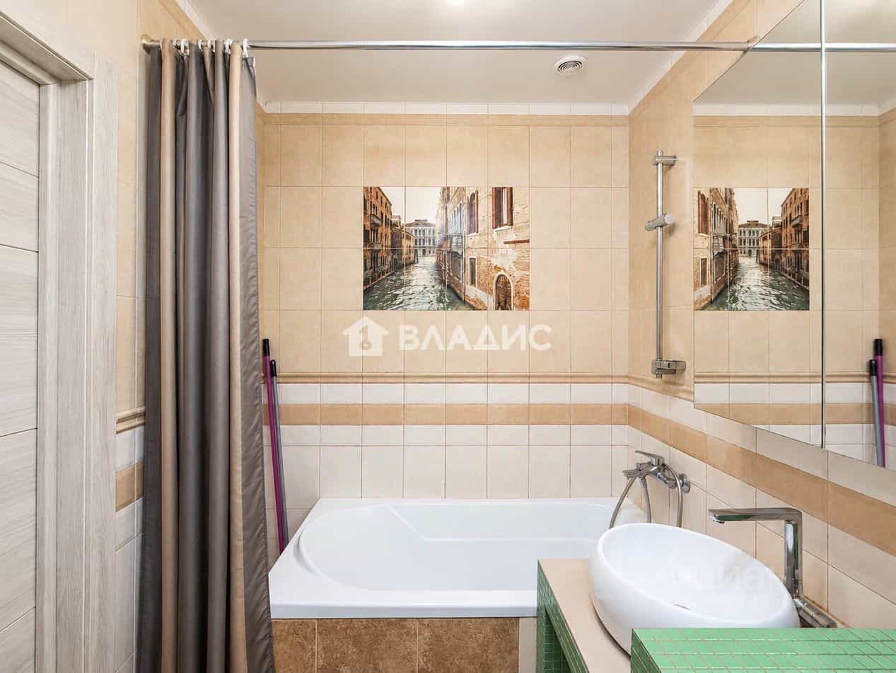 Россия, Республика Карелия, Петрозаводск, улица Сусанина, 13, фото 9