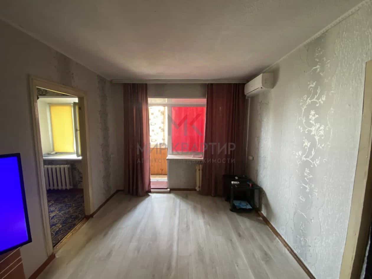 Россия, Республика Хакасия, Абакан, улица Пушкина, 52, фото 2