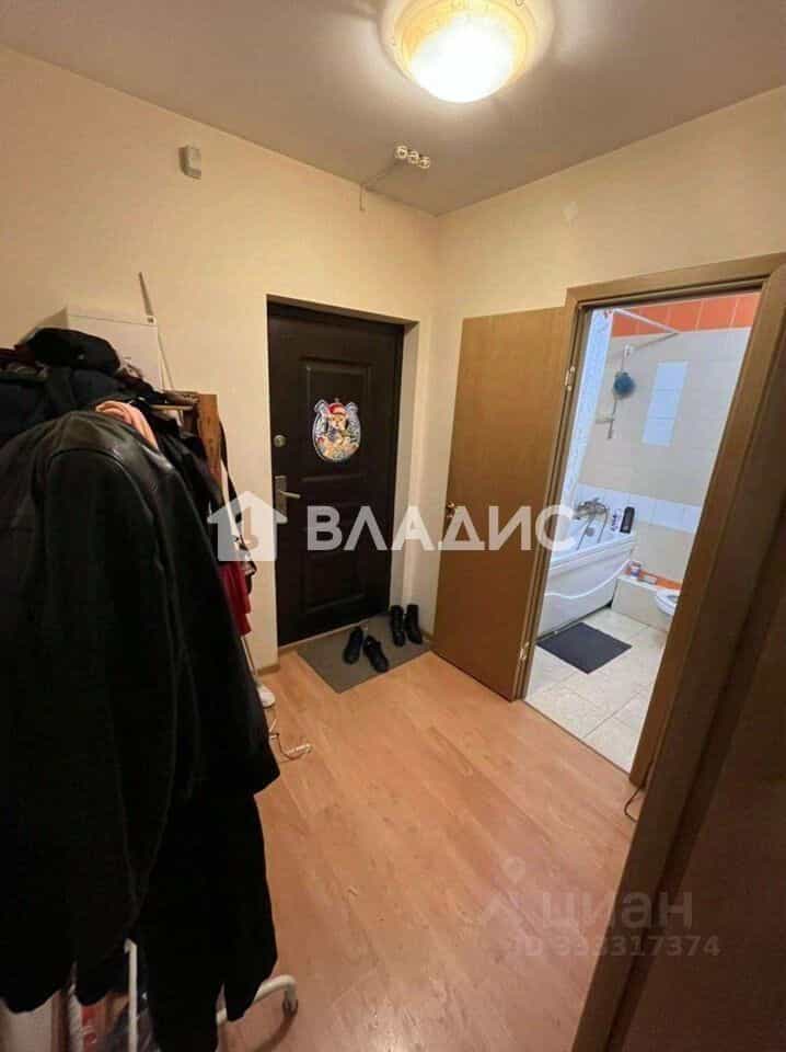 Россия, Ленинградская область, Всеволожский район, Мурино, проспект Авиаторов Балтики, 7, фото 6