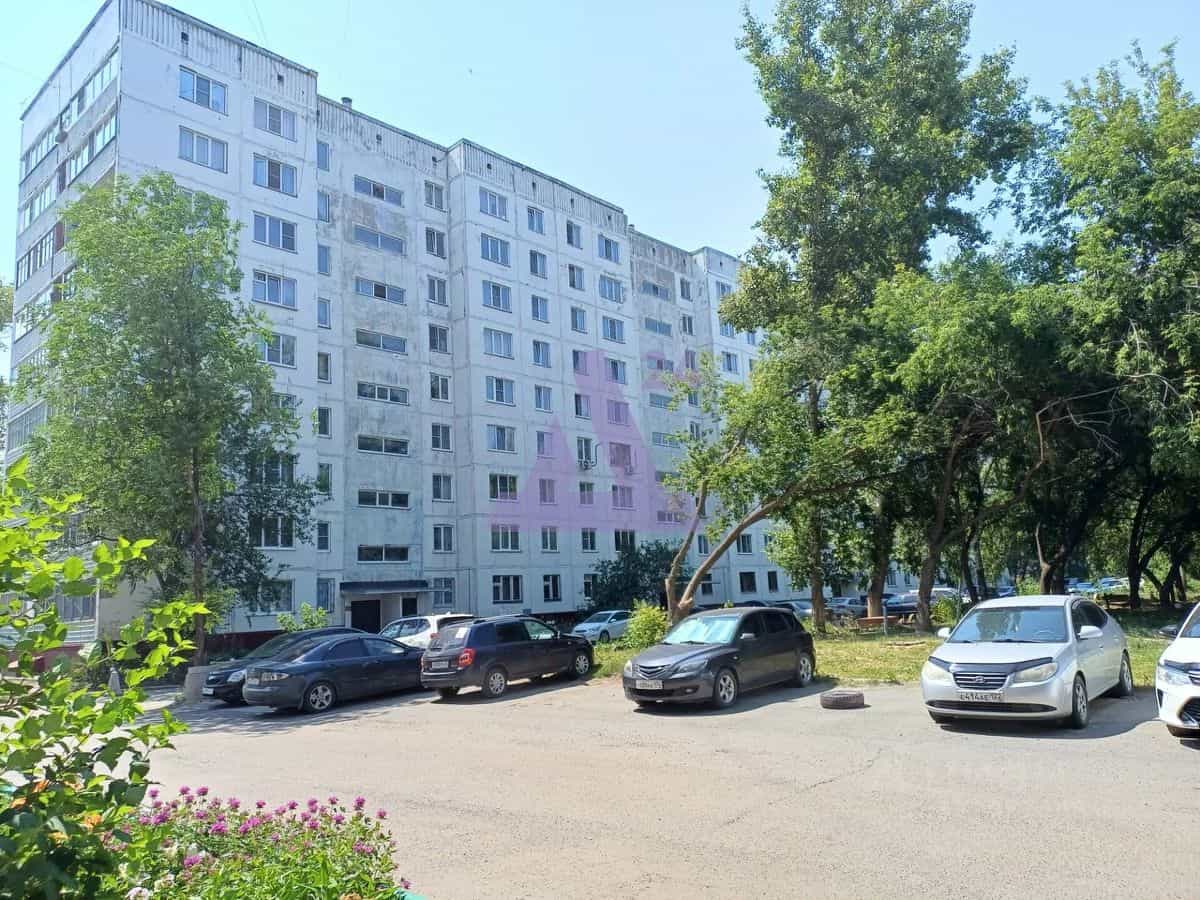 Россия, Алтайский край, Барнаул, микрорайон Докучаево, улица Шукшина, 18, фото 13
