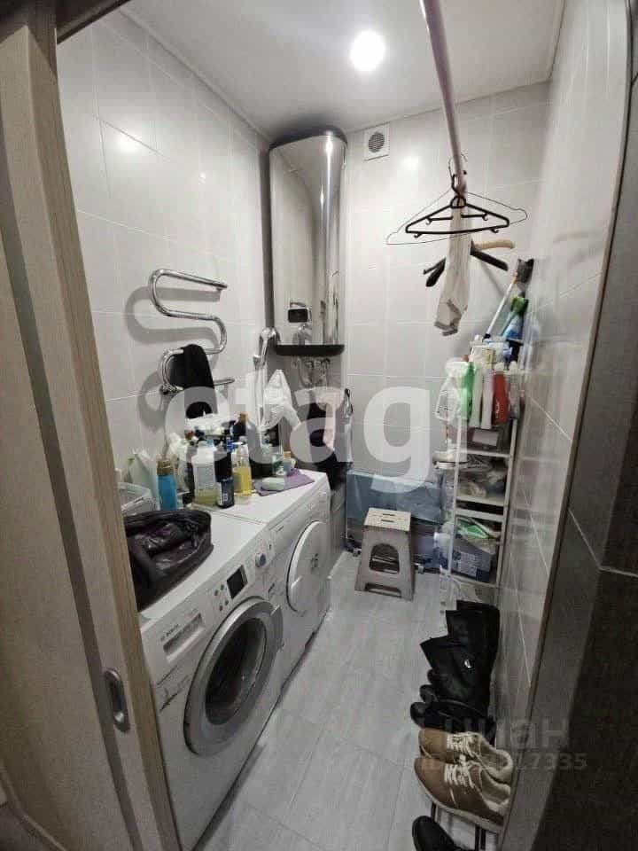 Россия, Красноярск, микрорайон Взлётка, улица Батурина, 9, фото 21
