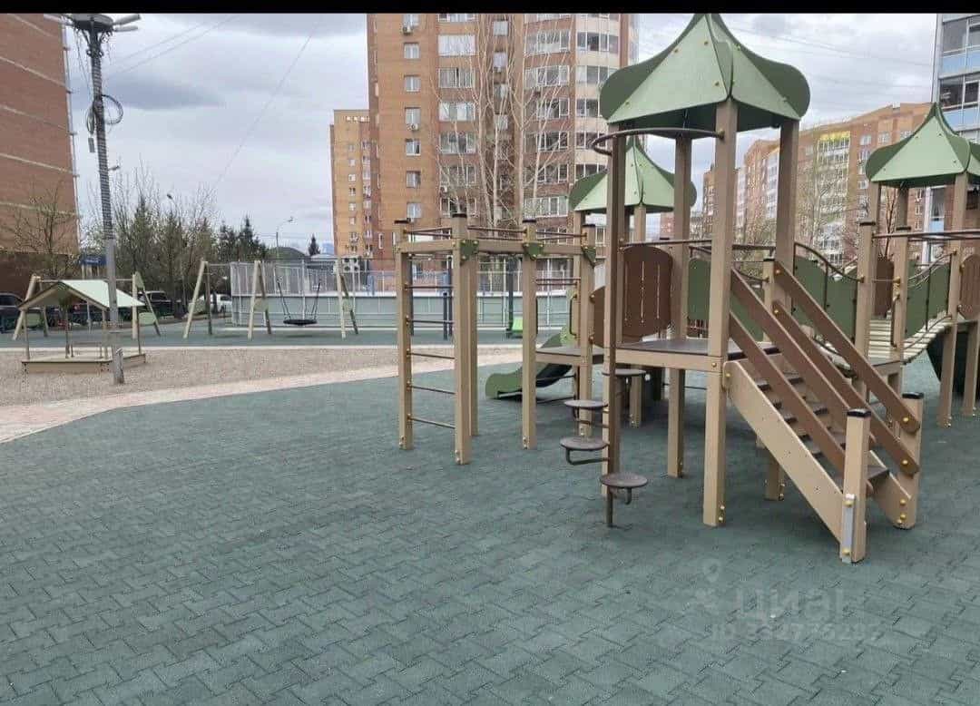 Россия, Красноярск, улица Авиаторов, 42, фото 22