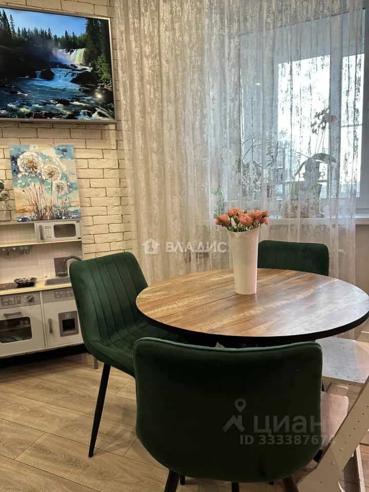 Россия, Калуга, Молодёжная улица, 44, фото 3