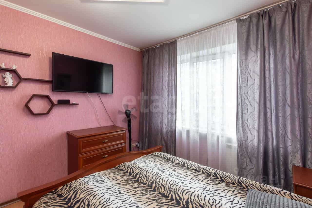 Россия, Алтайский край, Барнаул, улица Шумакова, 58, фото 19