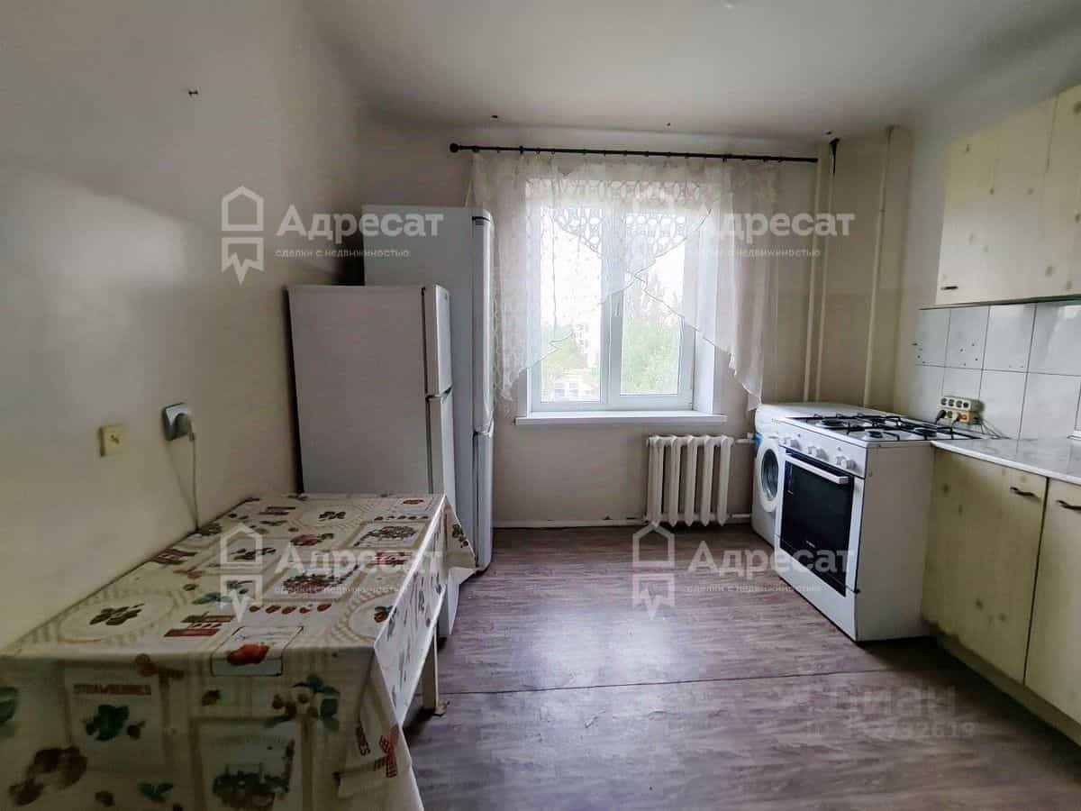 Россия, Волгоградская область, Волжский, улица Александрова, 5, фото 10