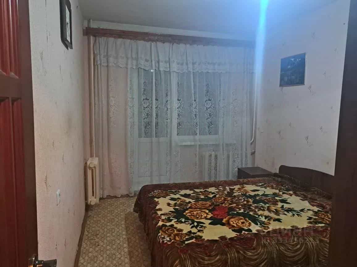 Россия, Белгородская область, Губкин, улица Петра Великого, 10, фото 2