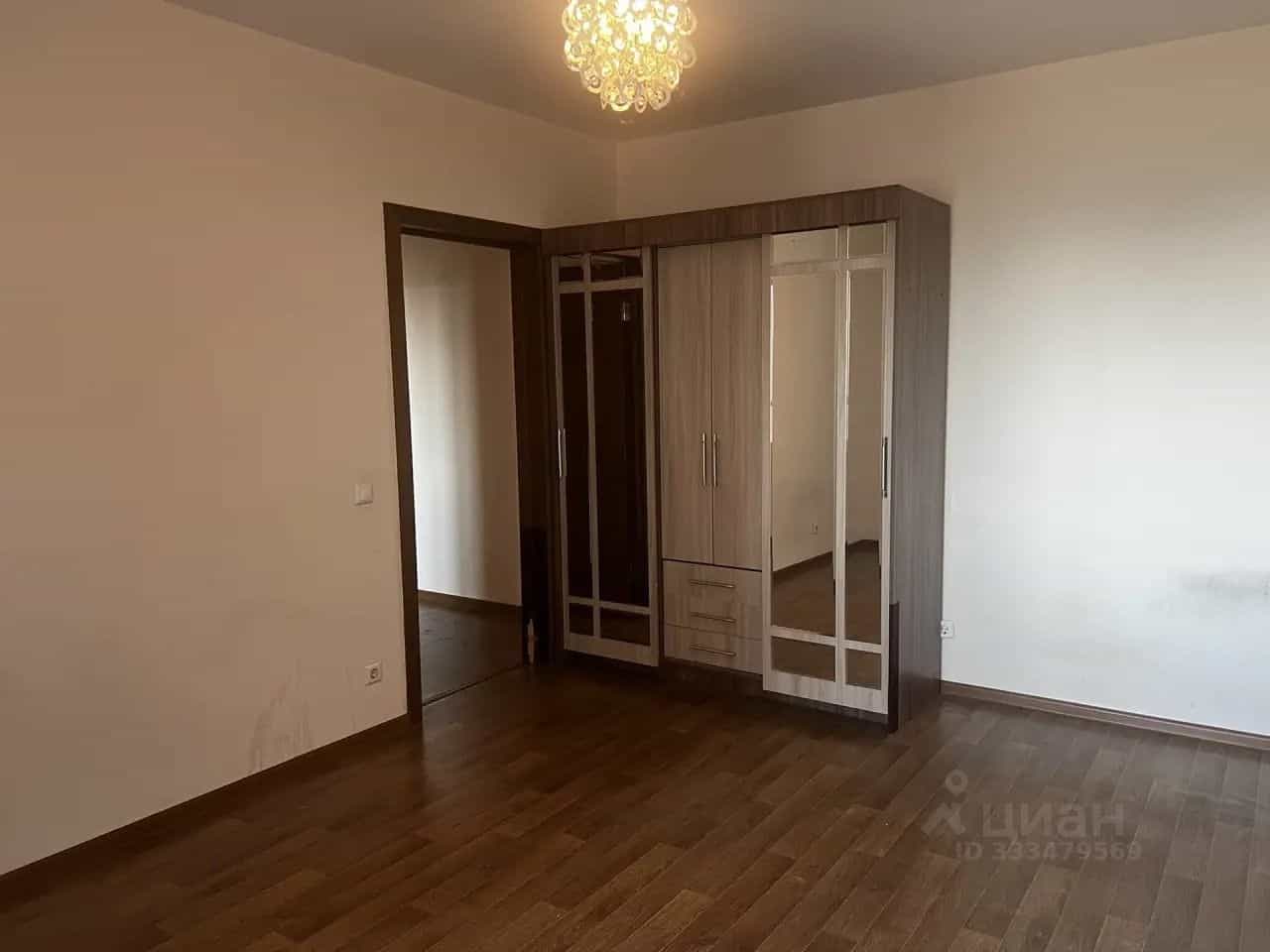 Россия, Санкт-Петербург, улица Маршала Казакова, 84к1, фото 8