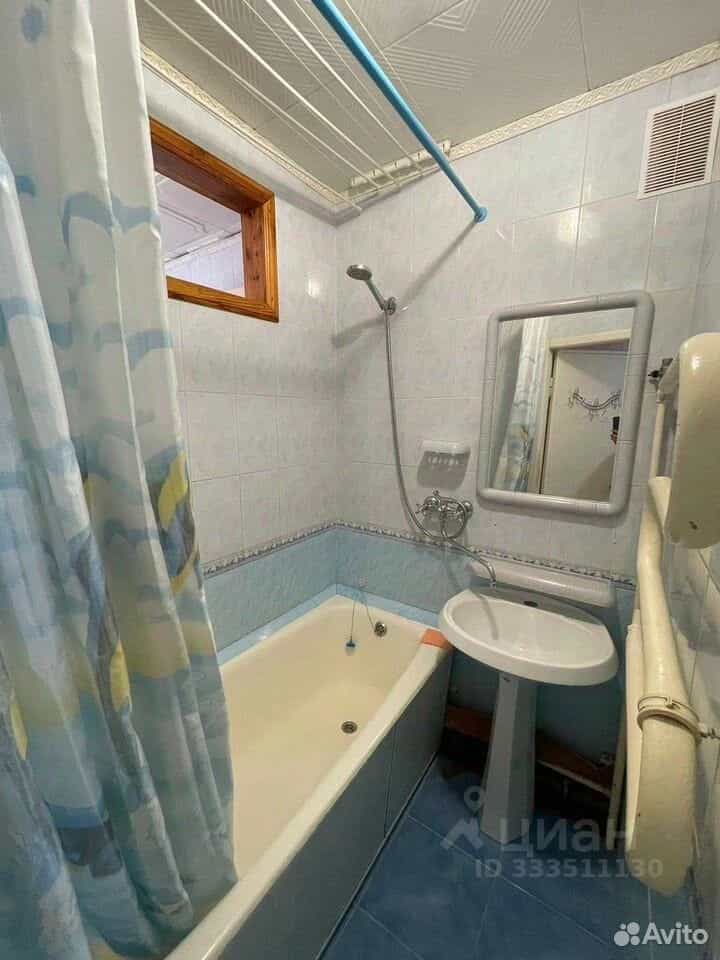 Россия, Псковская область, Великие Луки, улица Ставского, 15, фото 11
