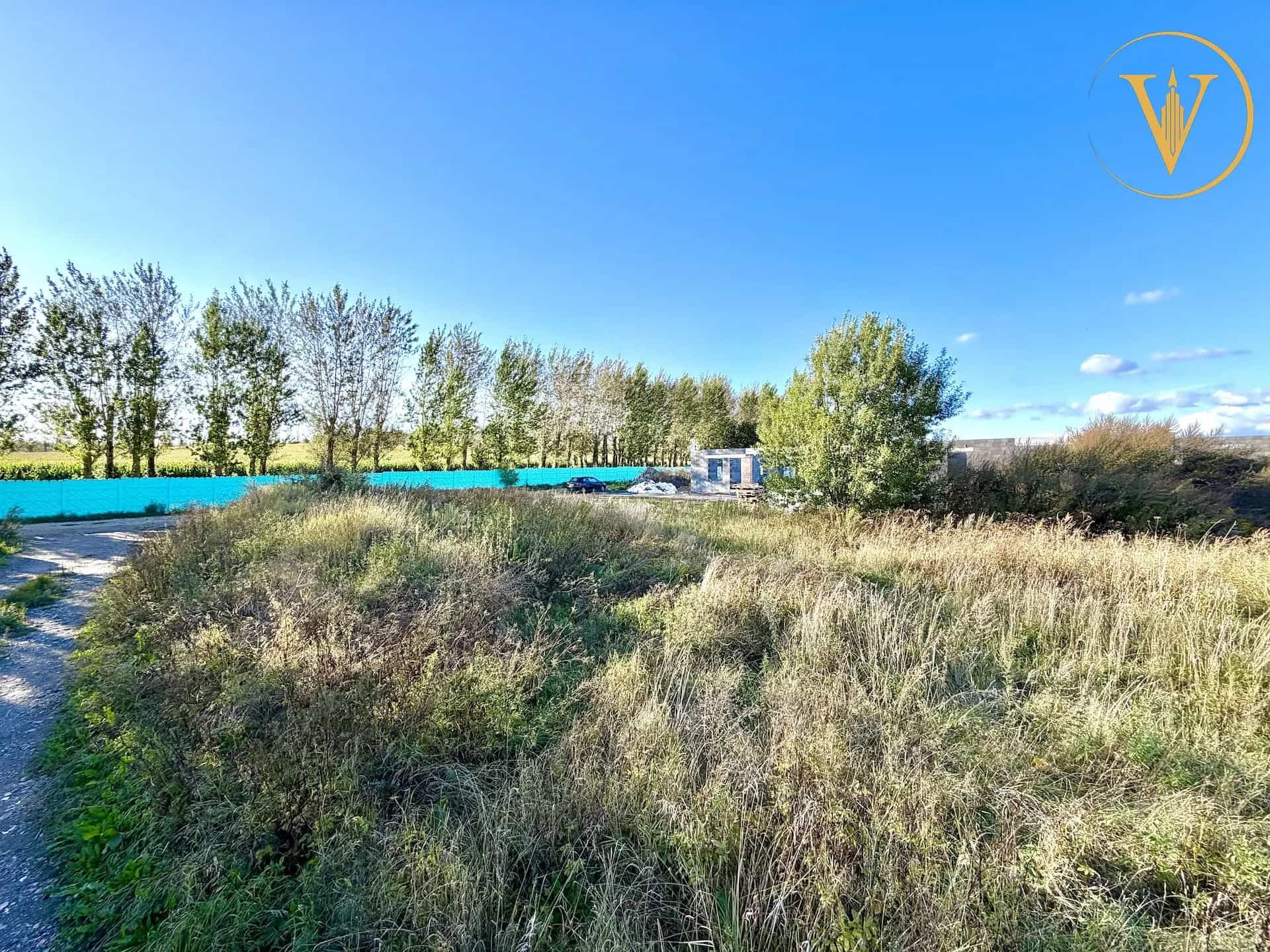 Беларусь, Минский район, Ждановичский сельсовет, деревня Ярково, 5А