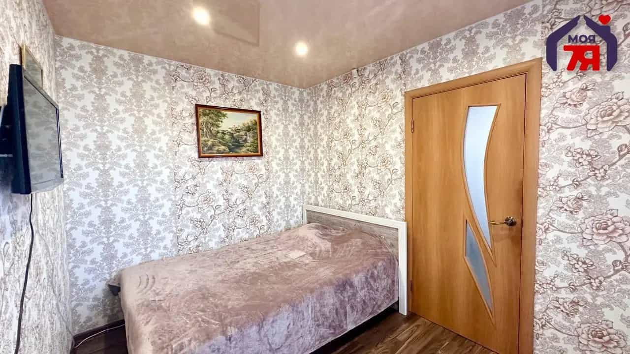 Беларусь, Минская область, Слуцк, Молодёжная улица, 4, фото 18