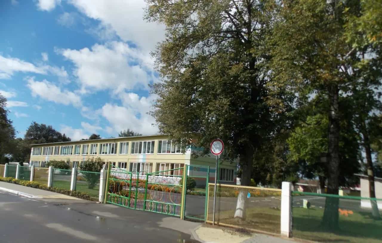 Беларусь, Минская область, Смолевичский район, Плисский сельсовет, посёлок Октябрьский, Центральная улица, 18, фото 23