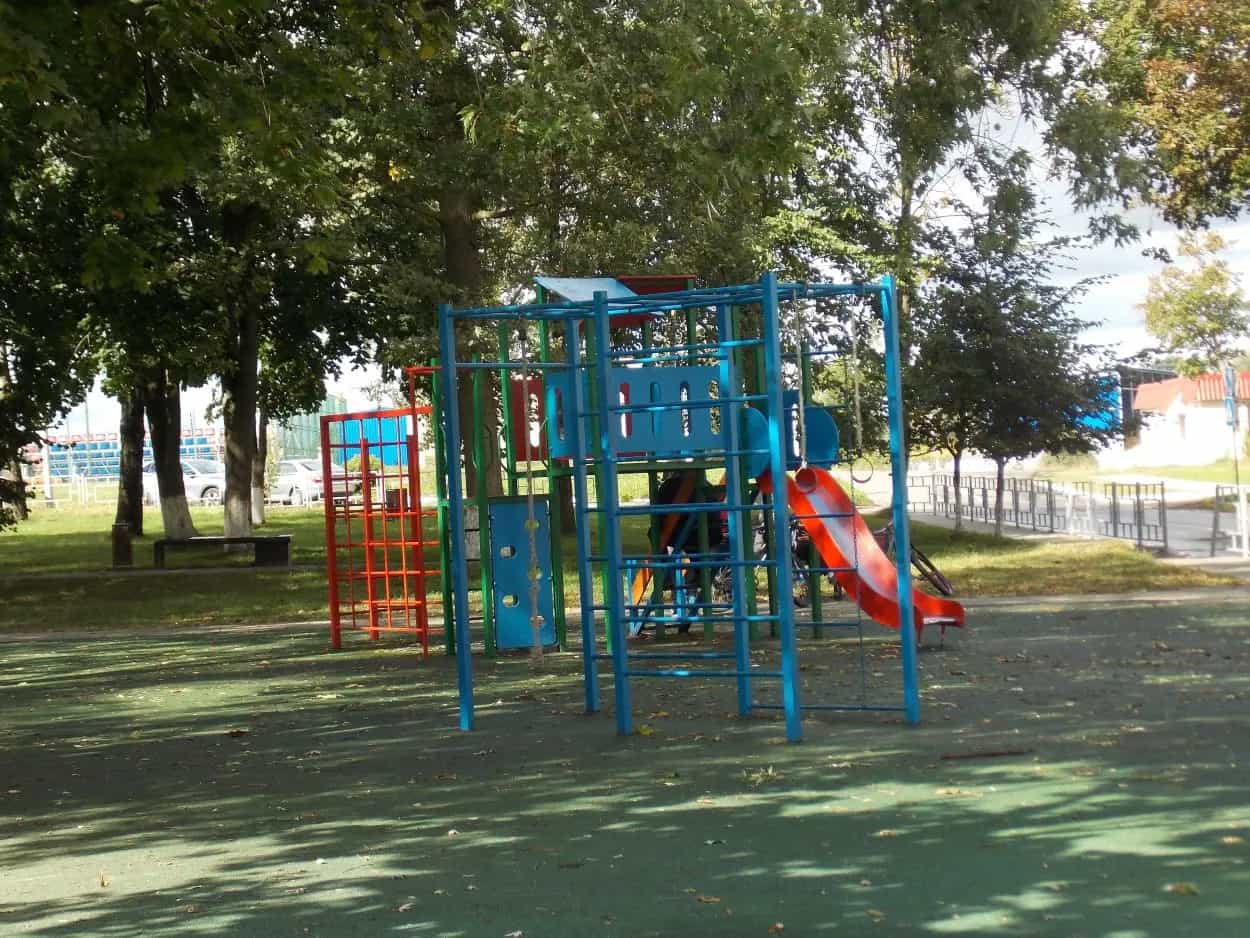 Беларусь, Минская область, Смолевичский район, Плисский сельсовет, посёлок Октябрьский, Центральная улица, 18, фото 29