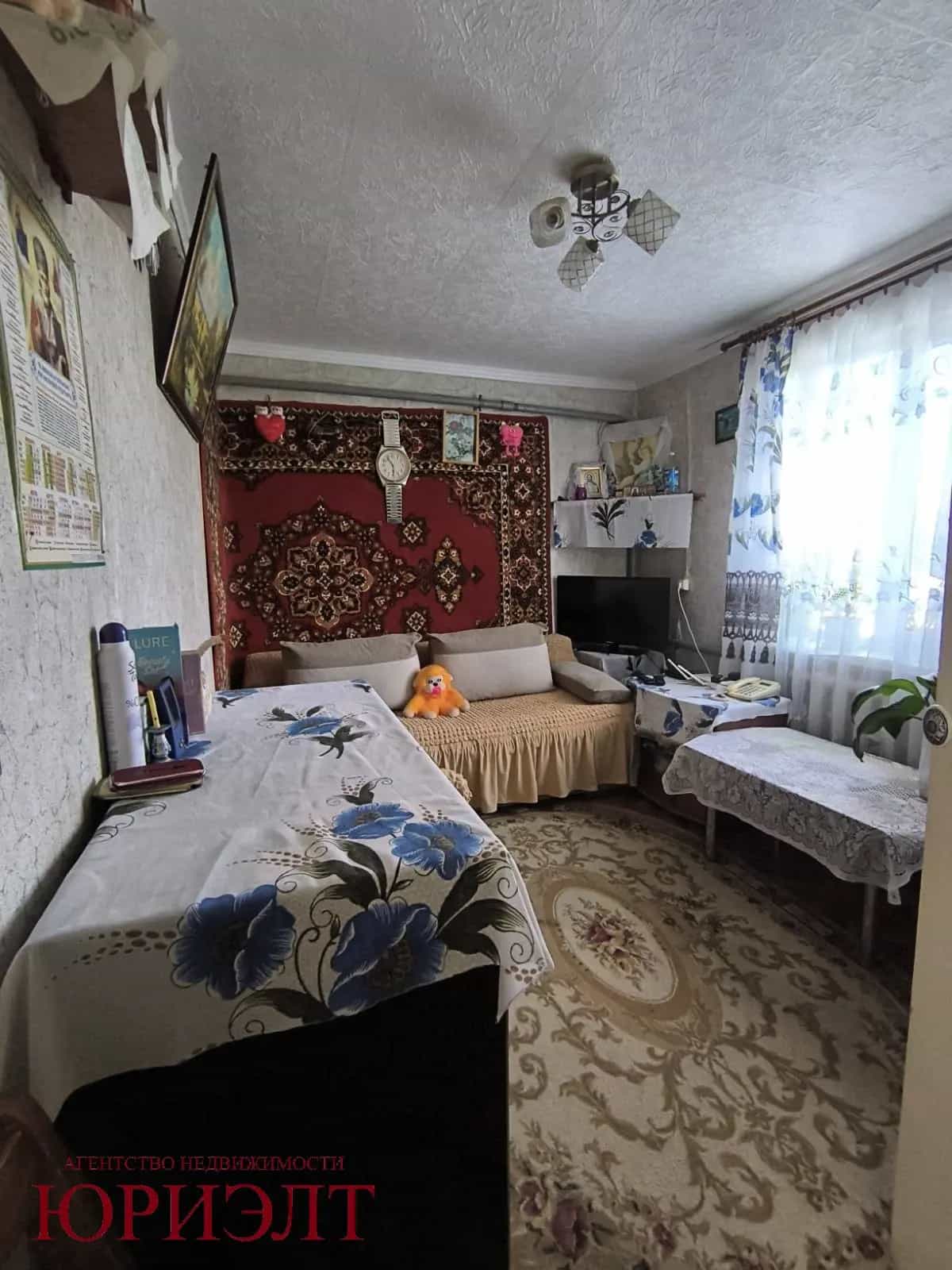 Беларусь, Гомельский район, рабочий посёлок Большевик, Советская улица, 35Б, фото 2