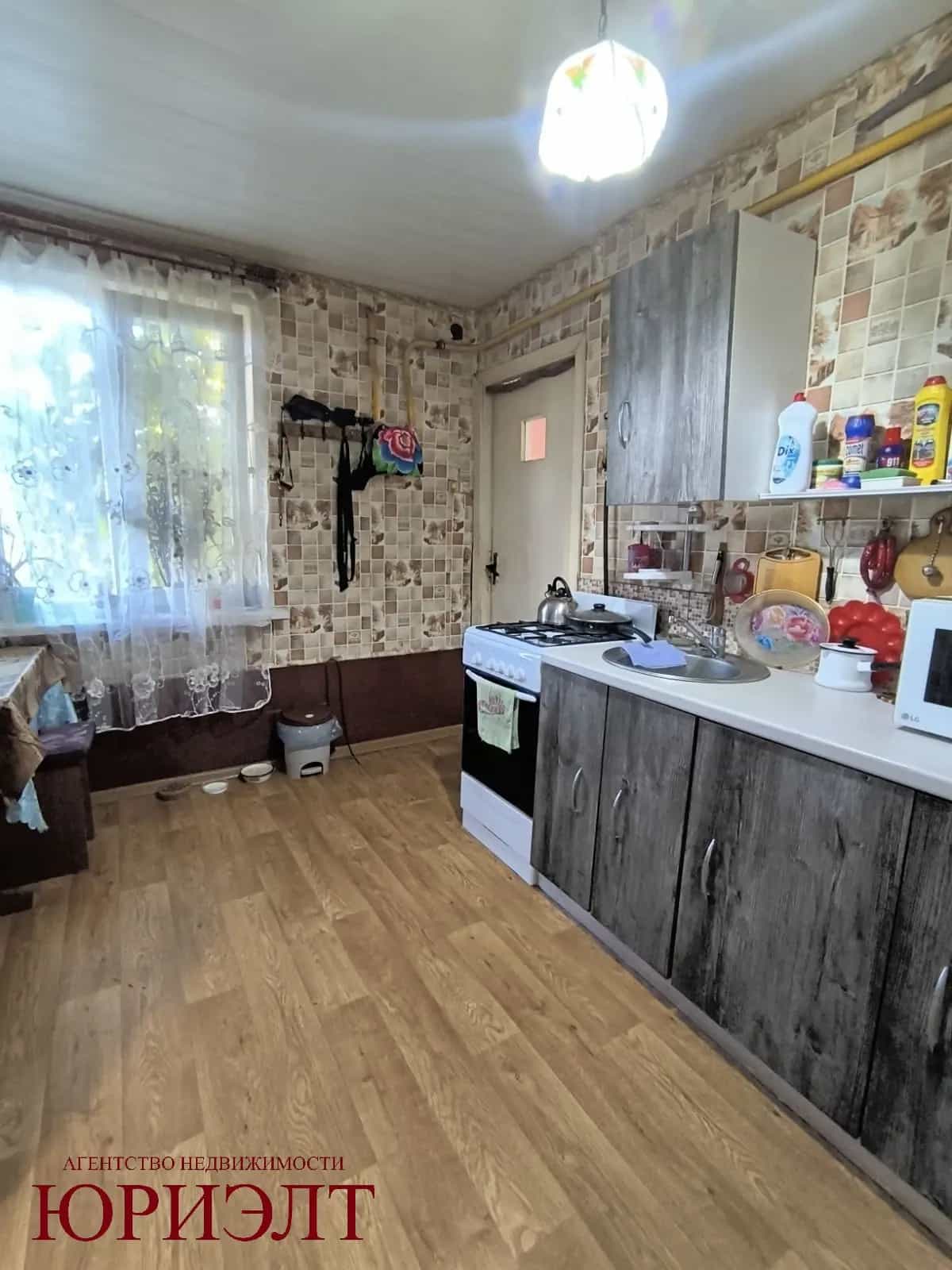 Беларусь, Гомельский район, рабочий посёлок Большевик, Советская улица, 35Б, фото 9