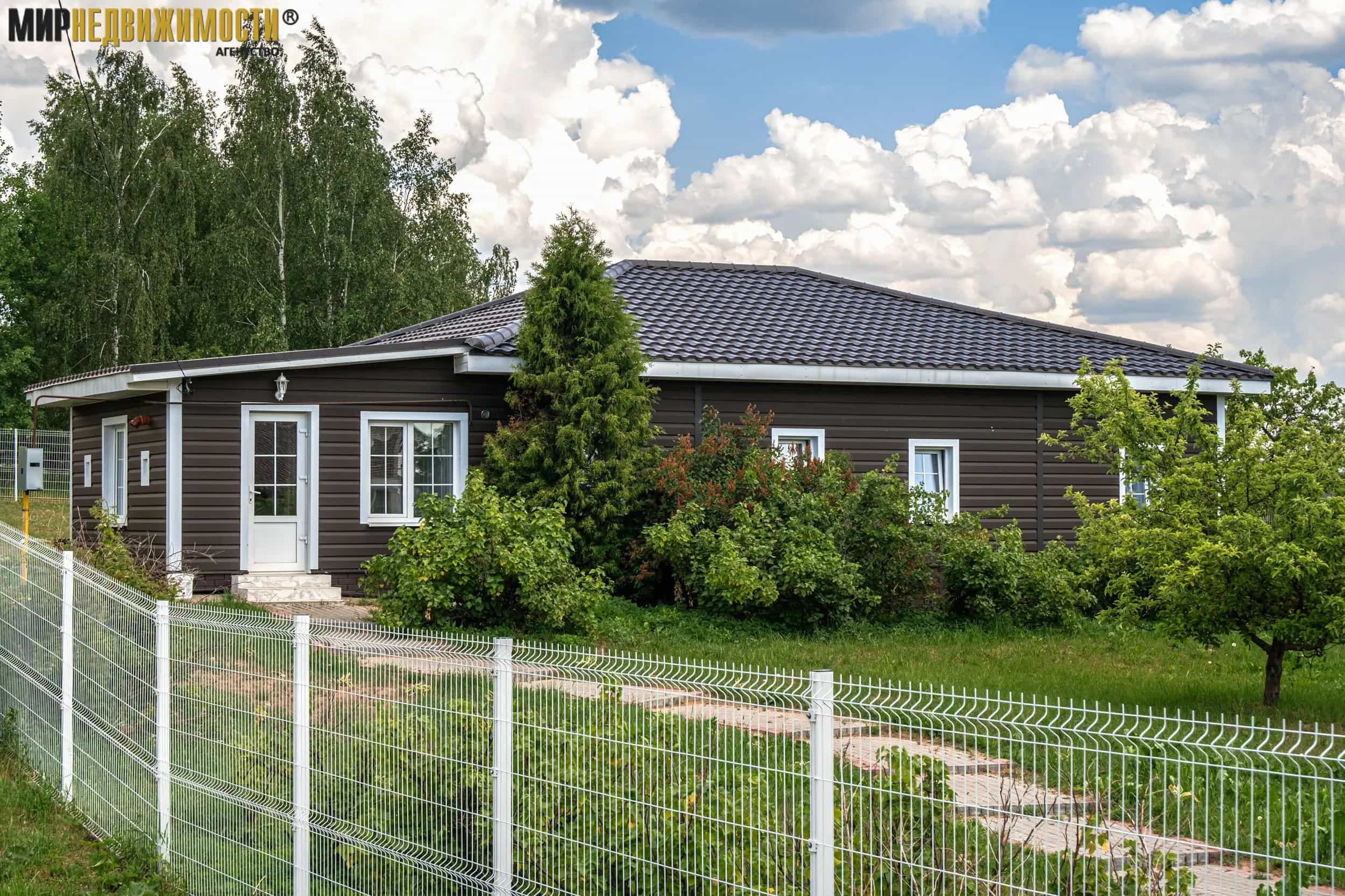 Беларусь, Минский район, Новодворский сельсовет, агрогородок Гатово, Садовая улица, 11