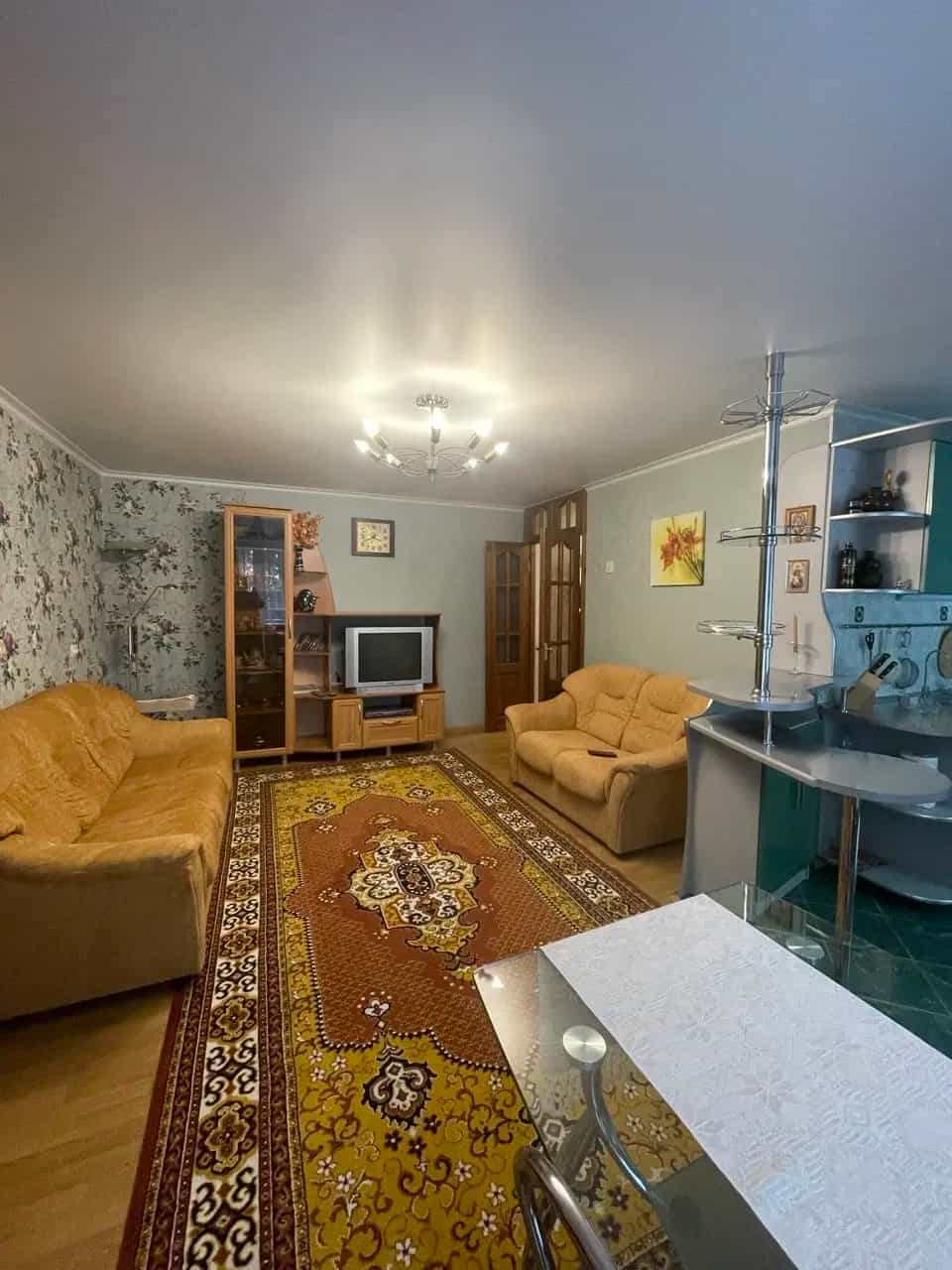 Беларусь, Брестская область, Барановичи, улица Космонавтов, 2, фото 2
