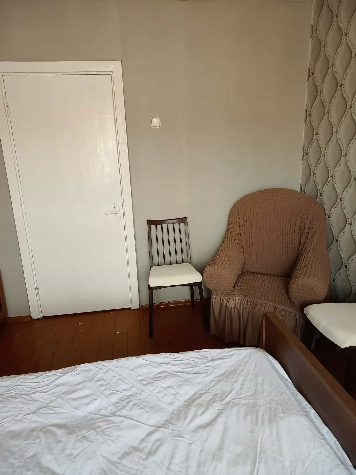 Беларусь, Минская область, Слуцк, улица Кононовича, 8, фото 4