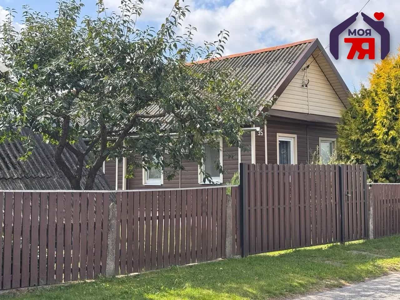 Беларусь, Гродненская область, Кореличский район, агрогородок Еремичи, 53, фото 2