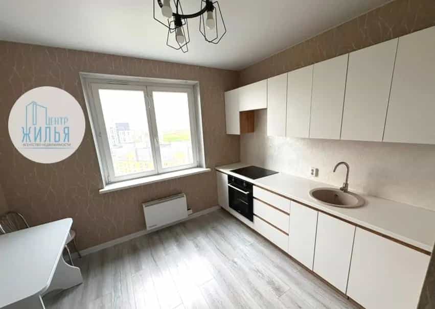 Беларусь, Гродно, улица Виктора Глухова, 27, фото 5