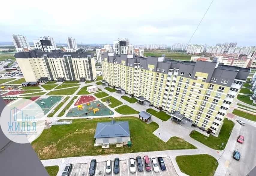 Беларусь, Гродно, улица Виктора Глухова, 27, фото 14