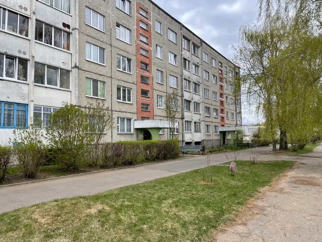 Беларусь, Брестская область, Барановичи, улица Энтузиастов, 62
